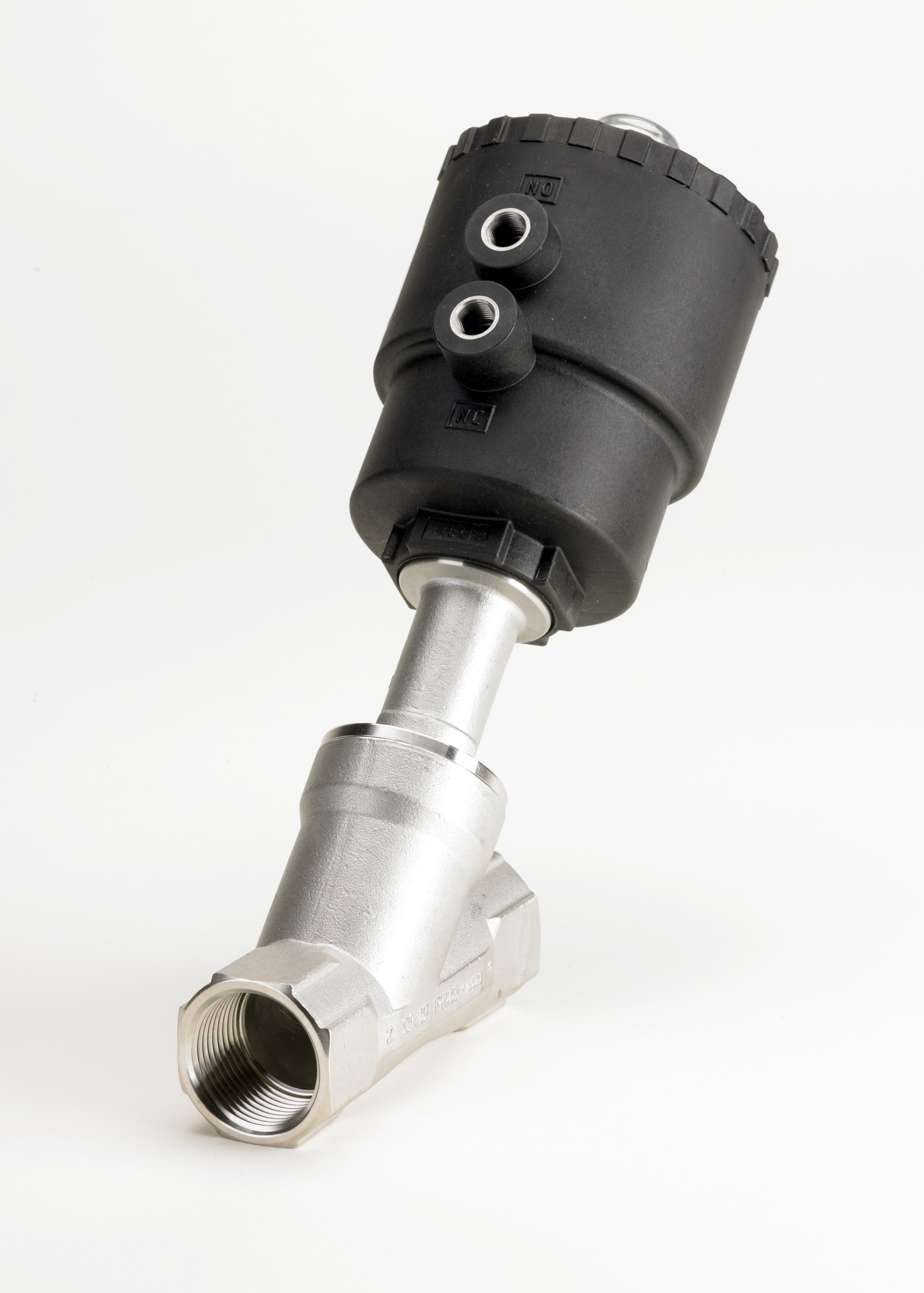 AV 210B 15SS G 12T NO000